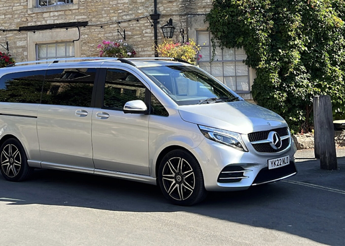 Mercedes V-class wedding car 7 seater