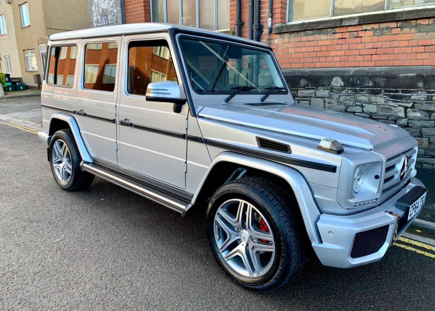 G-wagon Mercedes wedding car - windows tints